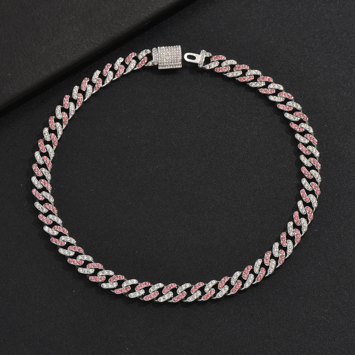 Hip Hop Double Color Cuban Chain Necklace Bule Pink Shiny Crystal Stone Choker Box Clasp Clavicle Necklace Fashion Gift