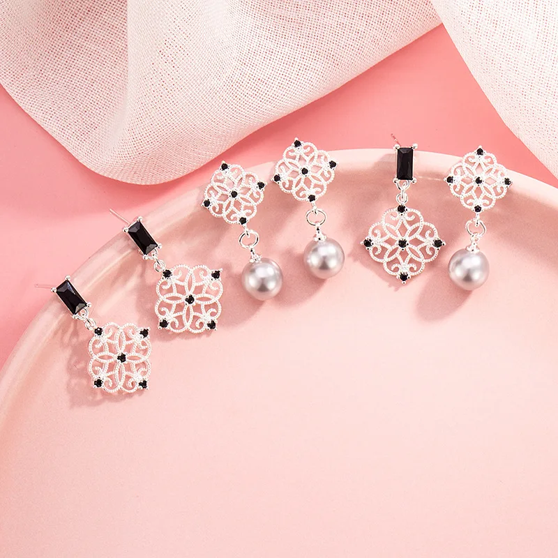 

Простые серьги-гвоздики с искусственным серым жемчугом и кружевом с цветком - модные ювелирные аксессуары для женщин