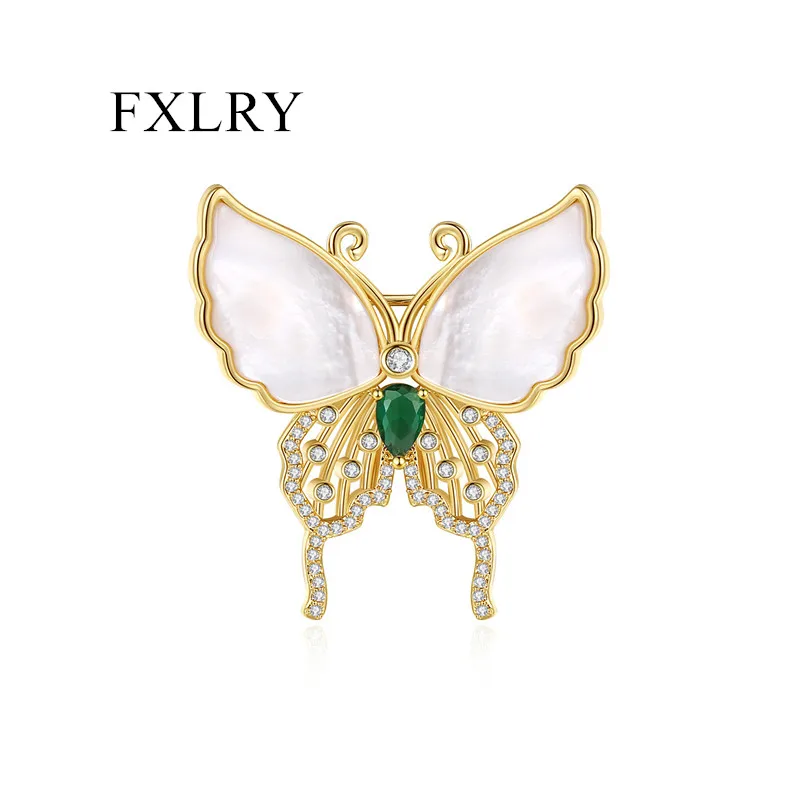 

FXLRY Creative New Cubic Zirconia Butterfly Brooch For Women Sweater Pin Accessories