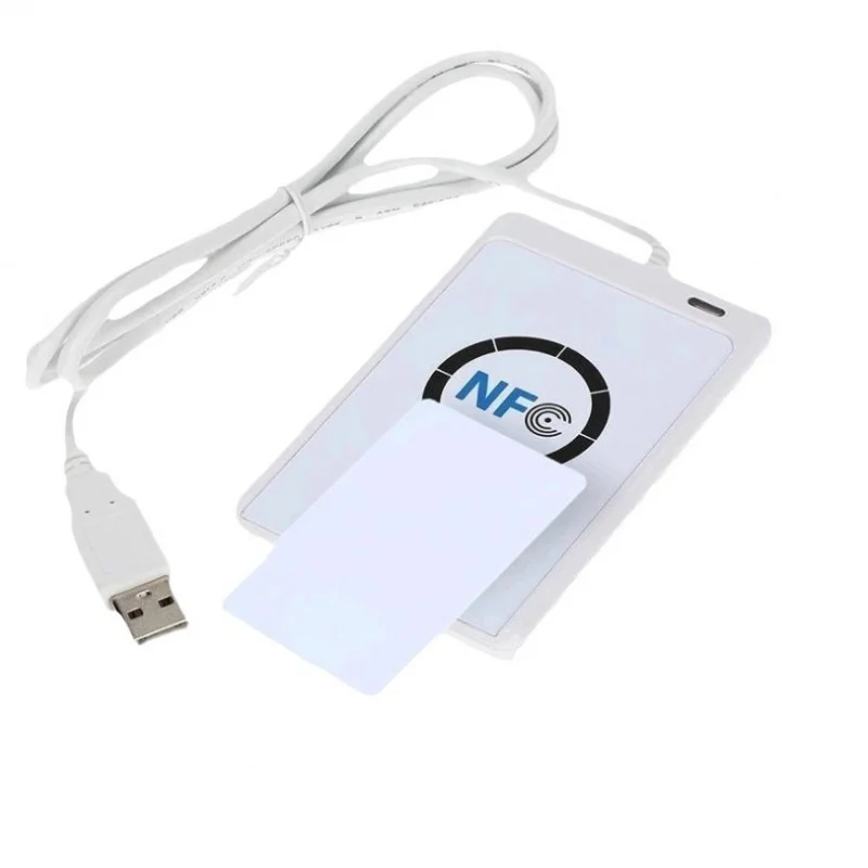 Dostosowane. Pusta karta chipowa RFID Dostosowana gra ze wzorem karty patrolowej 213nfc Mobilna płatność Anti-Counterfeiti