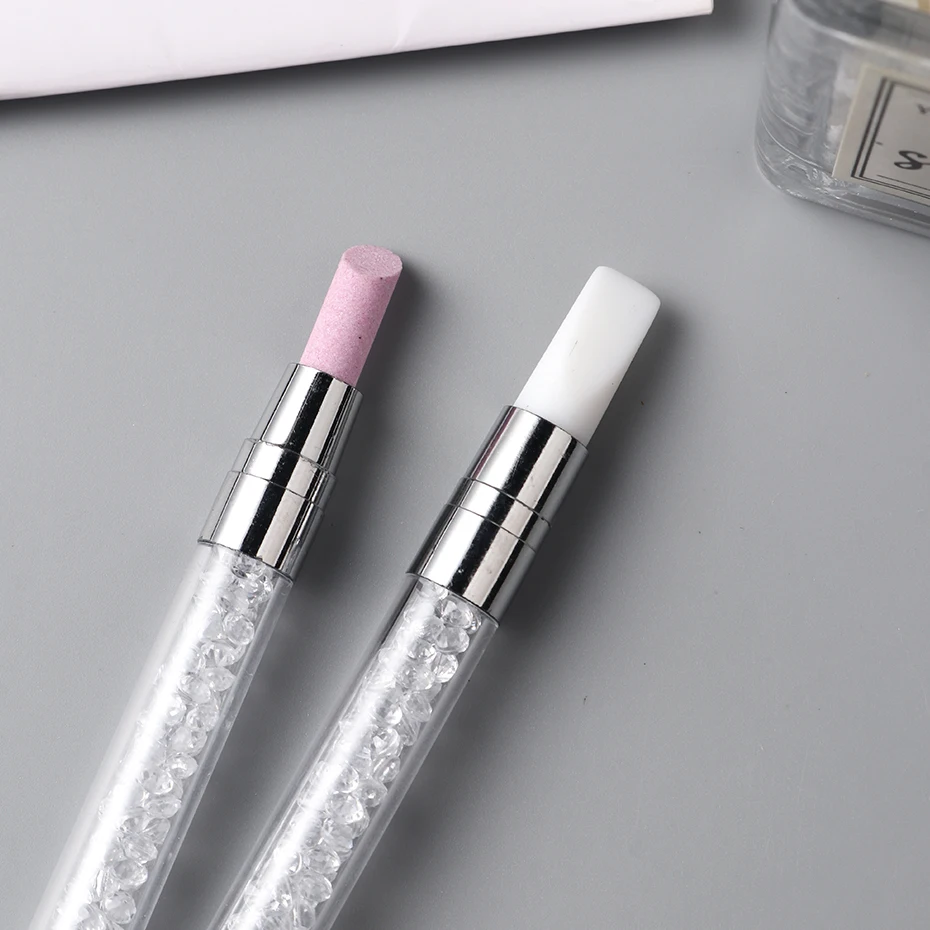 2 pezzi Penna per unghie a doppia testa Penna per molatura per unghie al quarzo viola Design per unghie Penna per unghie in silicone bianco Strumento multifunzionale