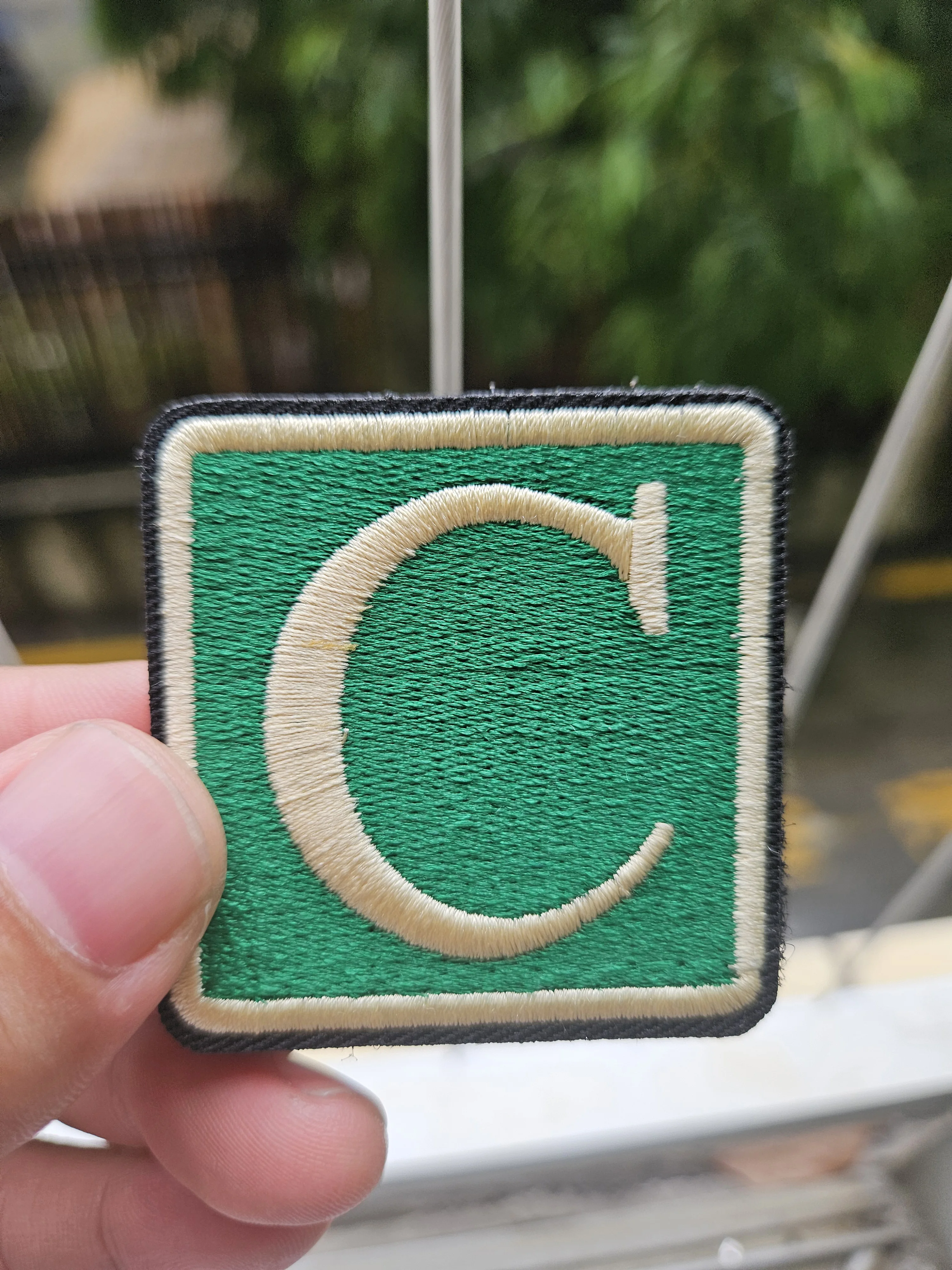 Custom Brand Logo Patch English Letter Patches for Clothing Iron on Clothes Appliques Alphabet DIY Embroidery Badge Stickers