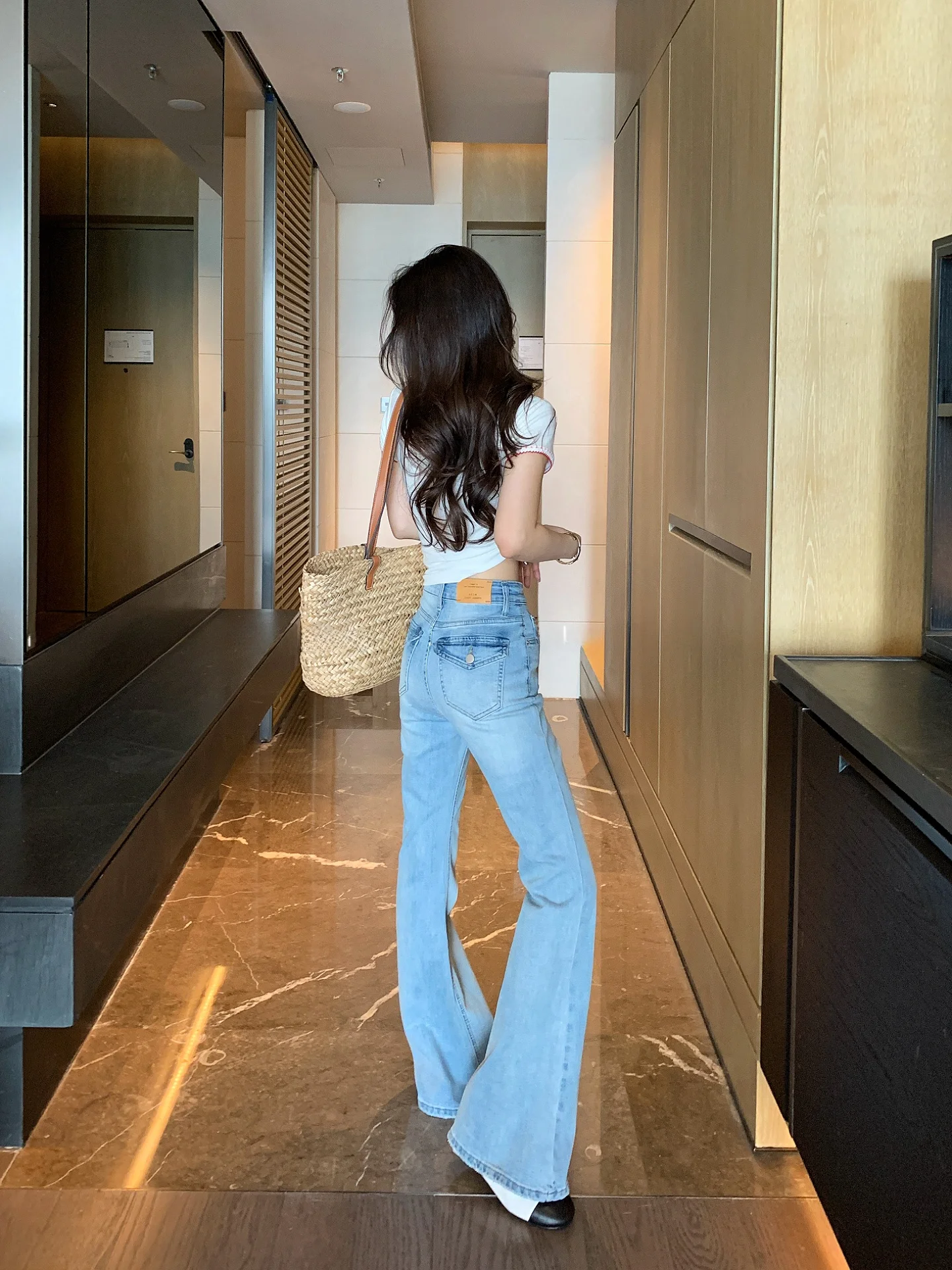 

Джинсы с высокой талией, облегающие, эластичные, с эффектом подтяжки ягодиц, синие, женские, модные, весна-лето, с отворотами, длинные брюки