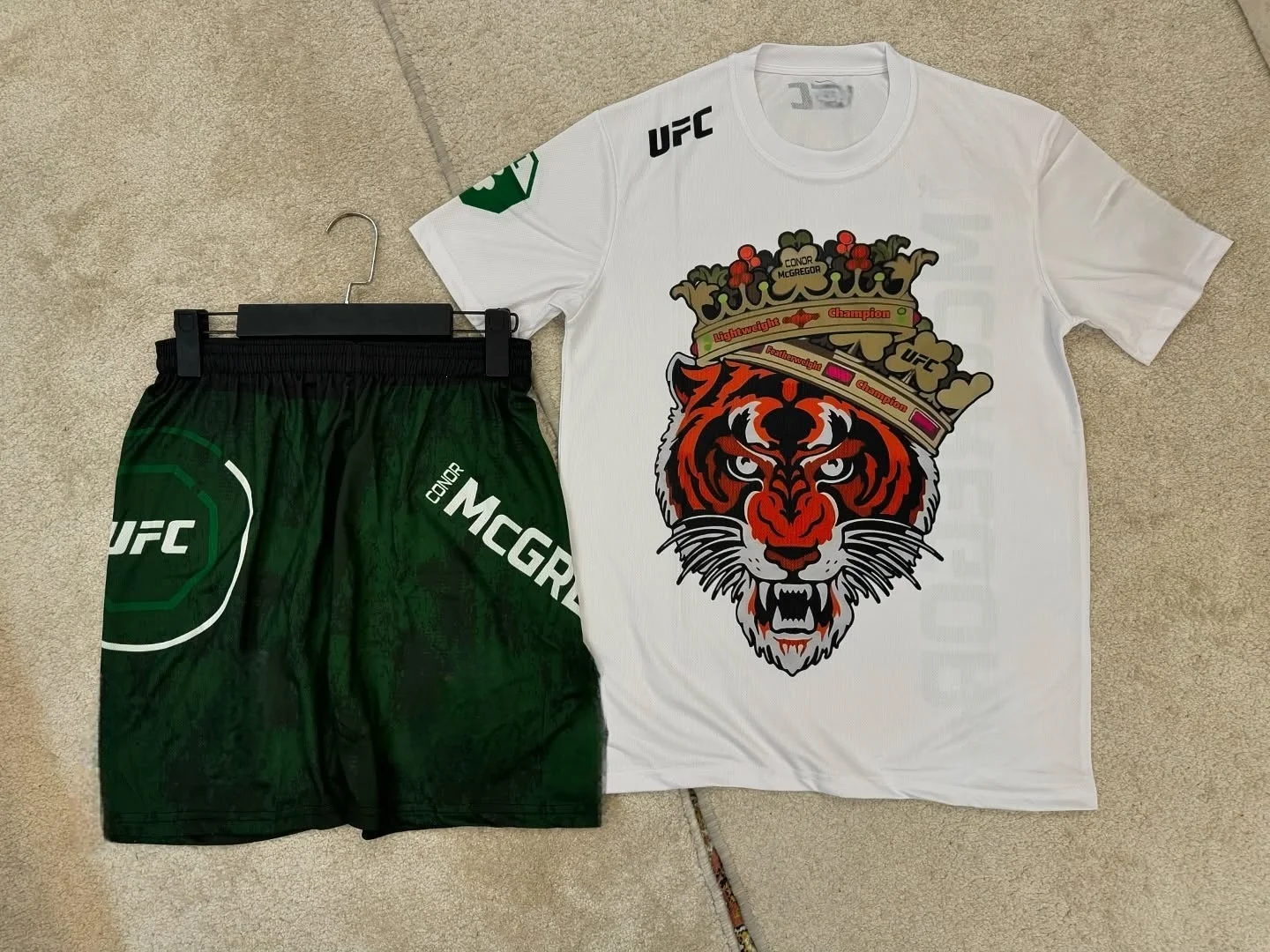 

Комплект для бокса и единоборств UFC 2026: футболка и шорты для мужчин, дышащие, влагоотводящие, для борьбы и бега