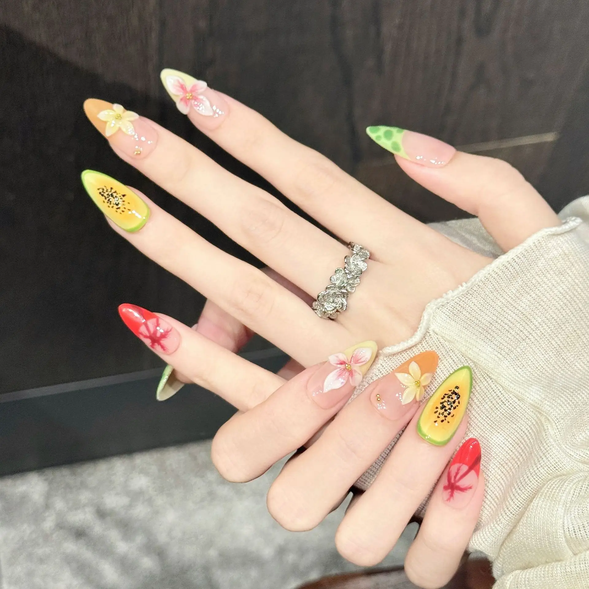 10PCS Almond Handmade Press On Nails, Pure and Fresh Yellow Lemon Gradual, Suitable for Parties and Daily Wear. view 6