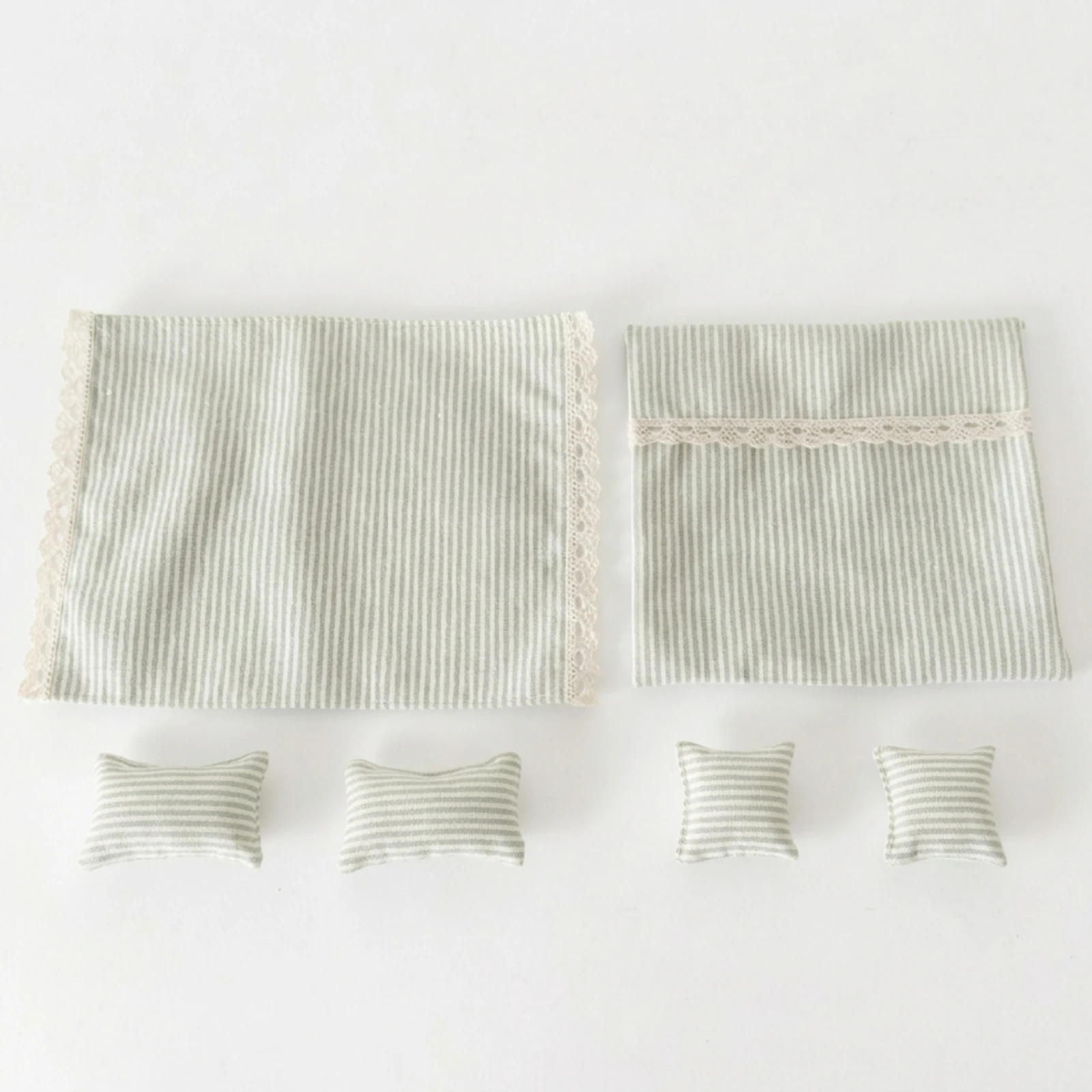 6 Pieces Dollhouse Bedding Set Lace Trim Miniature Bedding Set Dollhouse Bedroom Kit with Throw Pillows Decorative Artisanal view 6