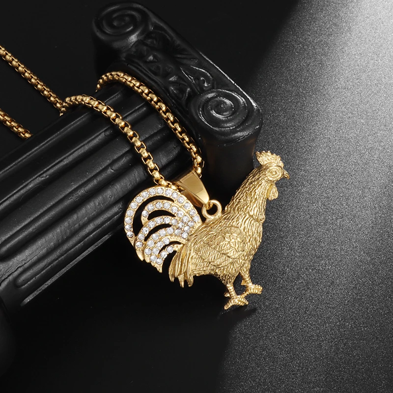 Fashionable Classic Golden Rooster Necklace Personality Punk Hip Hop Party Casual Couple Birthday Gift for Men and Women