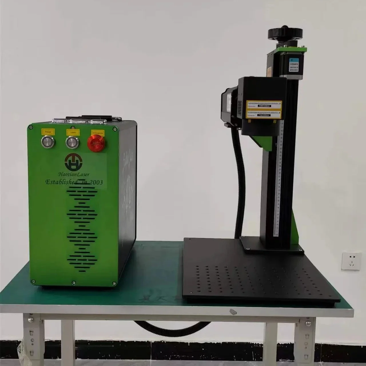 HT-30 HT-50 HT-60 HT-80 HT-100 100W Fiber  Marking Machine