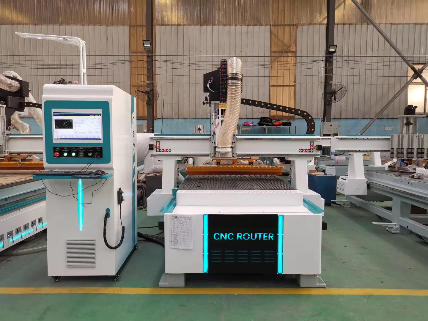 Made in China 4x8 Feet Woodworking CNC Router for Furniture and Door/ATC cnc router China price