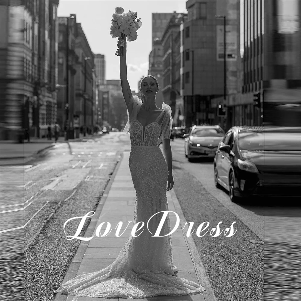 Lovedress Megcsillan Jegyes  Sellő esküvői dresses Flitter Spagetti szíj menyasszonyi gowns Ragyogó Végigtapogat Trén vestido Delaware novia