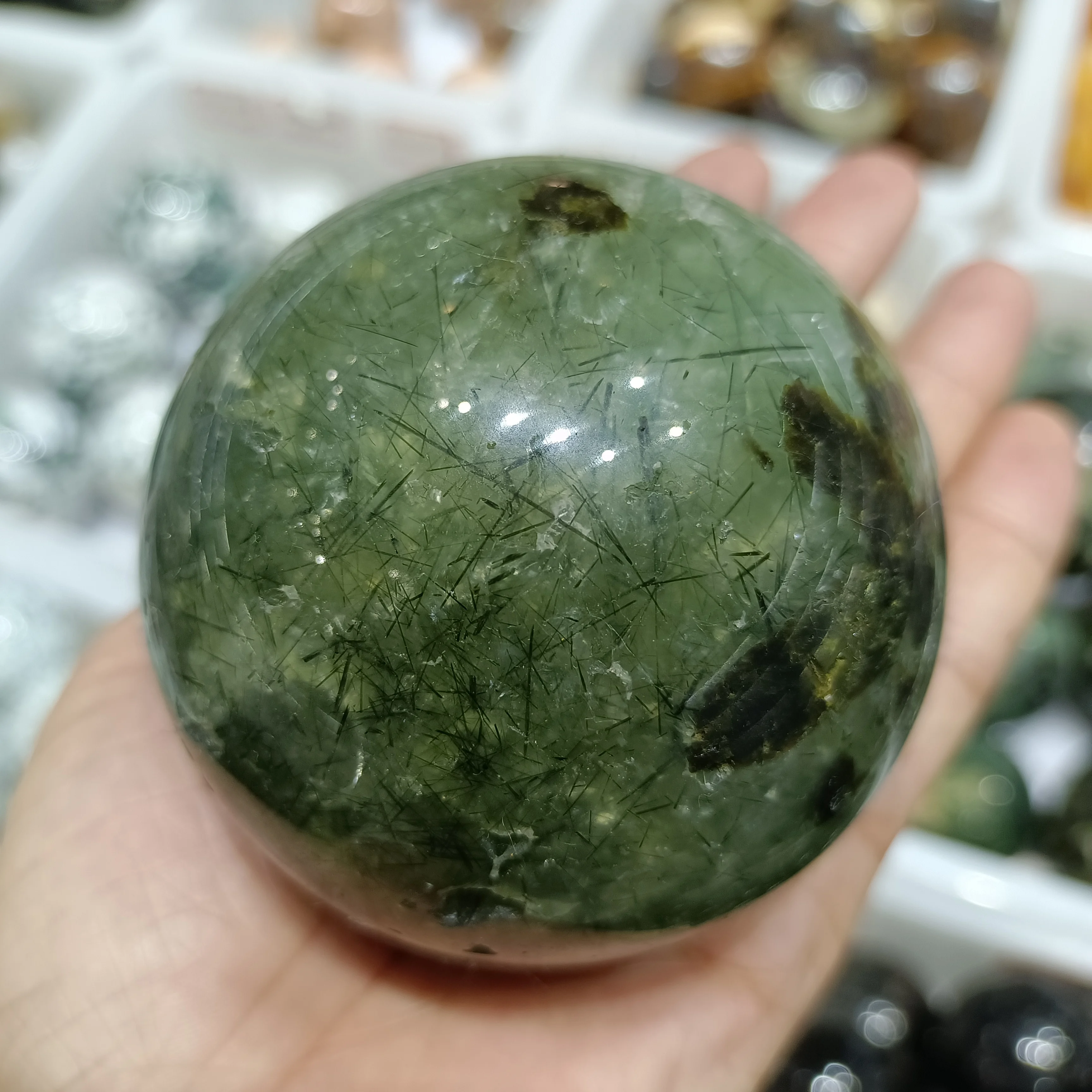 

AAA+ Magical Natural Green Grape Tourmaline Stone Ball Quartz Crystal Mineral Reiki Healing Home Demagnetization Decorative Gem