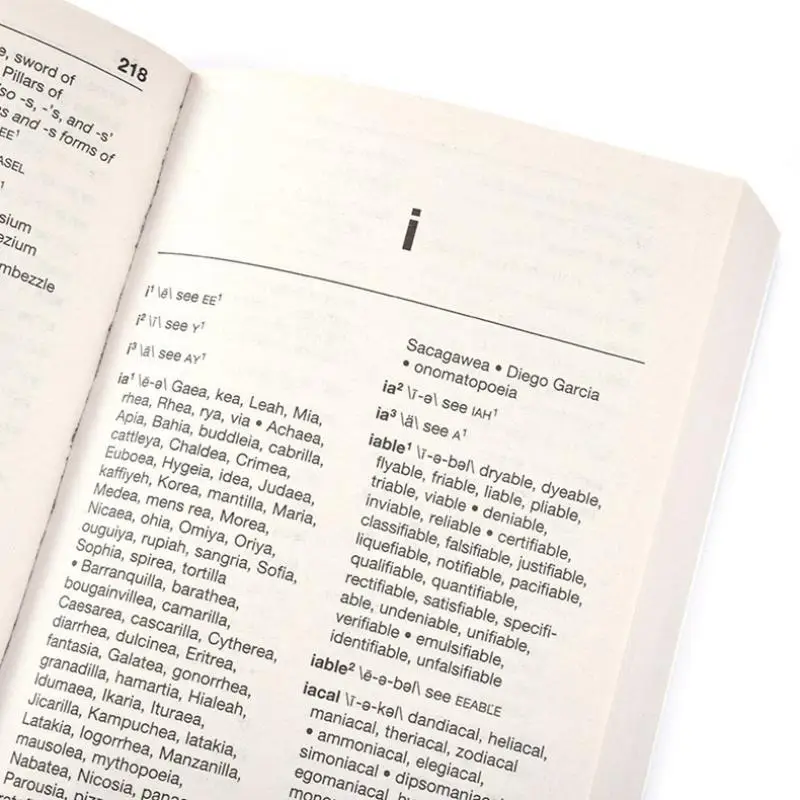 قاموس MWs Rhyming الطبعة الثانية MerriamWebster MerriamWebster 9780877798545 كتاب #3