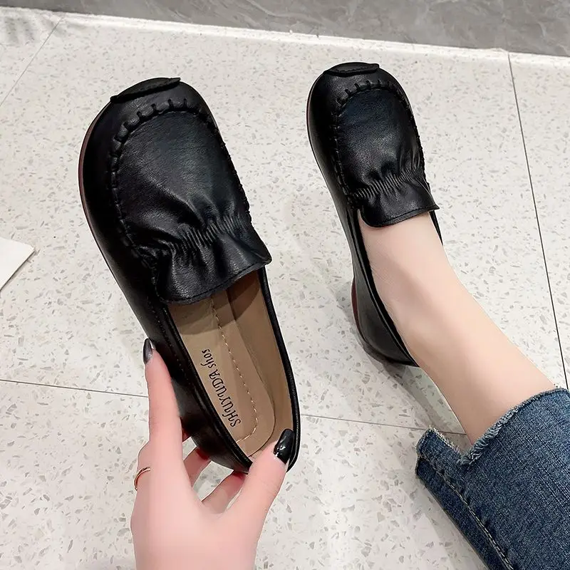 Shoes for Women Leather Flat Woman Footwear Round Toe Off White Loafers Vulcanized Free Shipping Promotion High Quality Urban 39