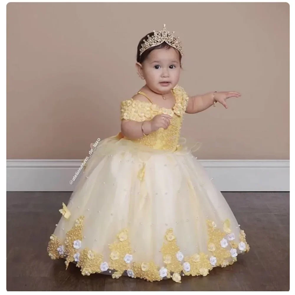 

Customized Yellow Flower Girl Dress Lovely for Wedding Pearls Beading Applique Off Shoulder Child First Communion Birthday Party