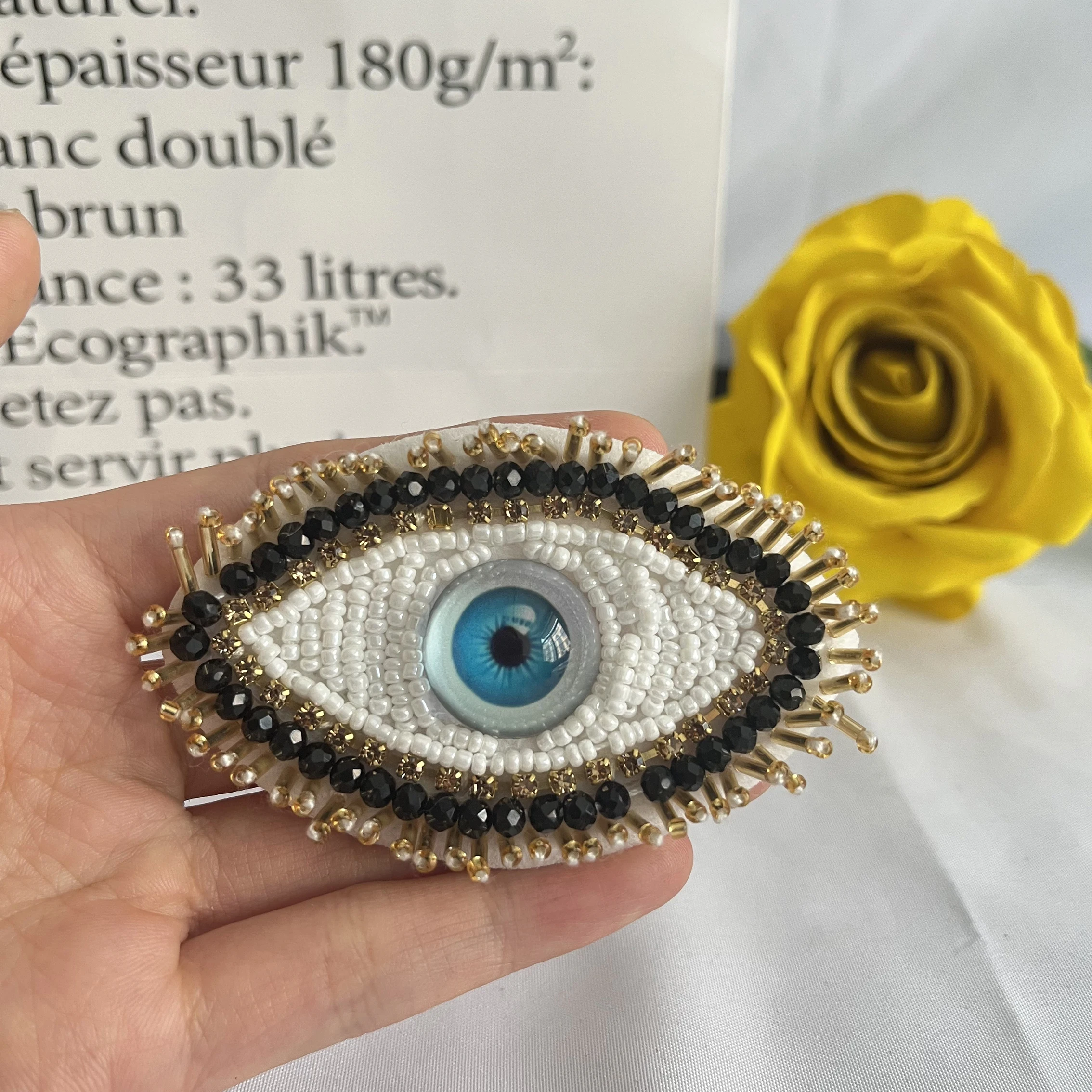 3D Handmade Rhinestone colorful EYES HEARTS Sew on Crystal beaded Patches for clothes bags shoes Cbeading Applique Cute Patch