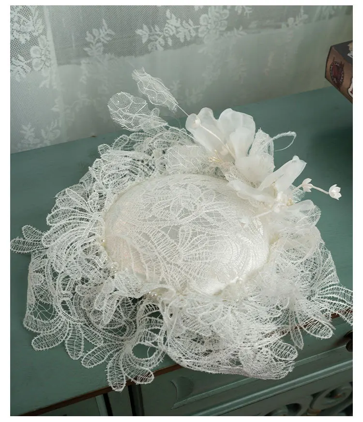 New White lace Flower Wedding Fedora Hat Flat Fedoras Retro Cocktail Church Horse Race Fedora Hat Headdress