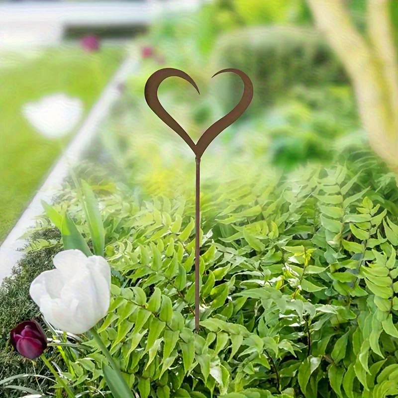 3pcs Rustic Iron Heart-Shaped Metal Flower Pot Decorative Stakes - Freestanding Outdoor Garden Decor for Balcony, Courtyard, Gra