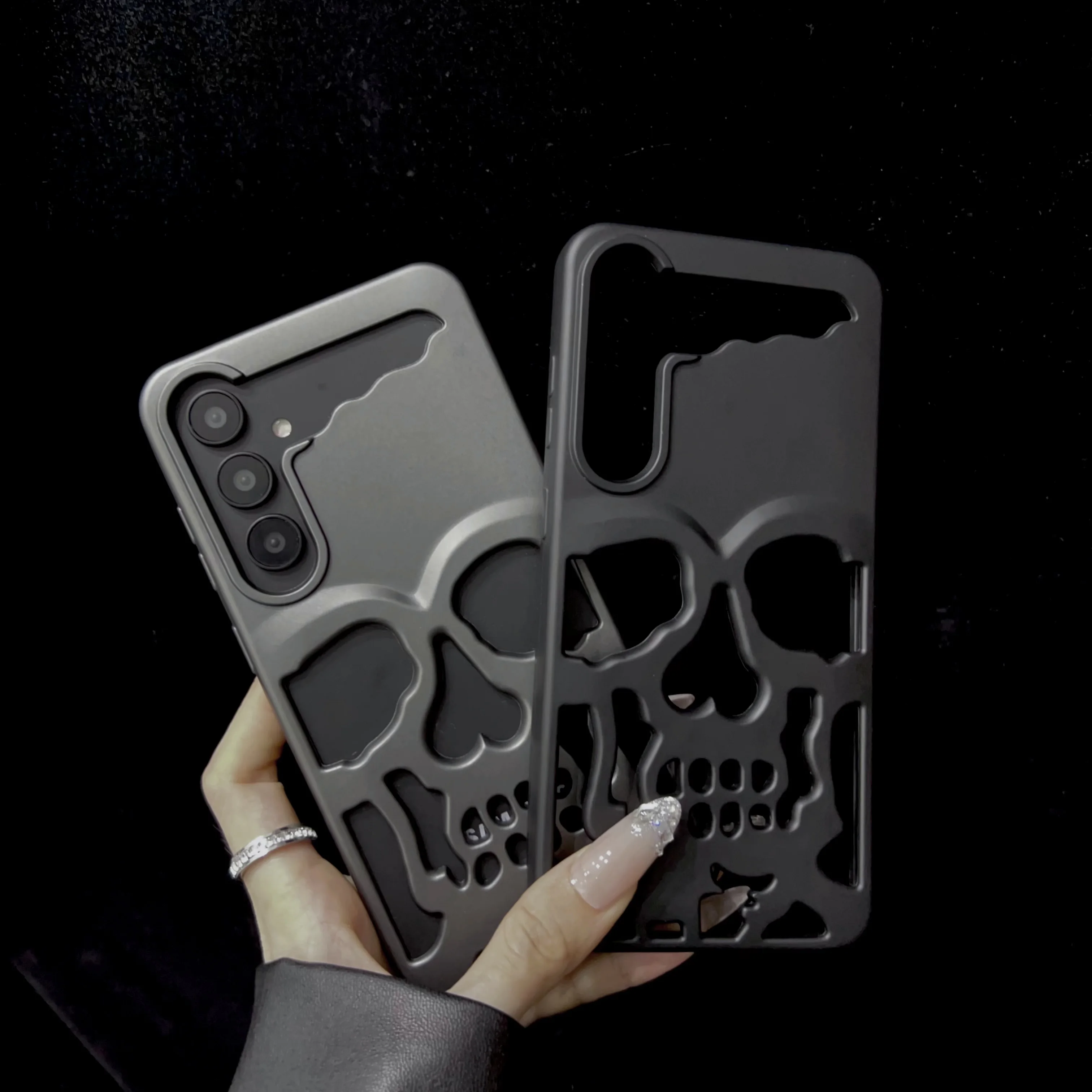 Creative Skull Terror Fashion Phone Case Matte Texture Suitable for Samsung Galaxy S23 24 Plus Ultra