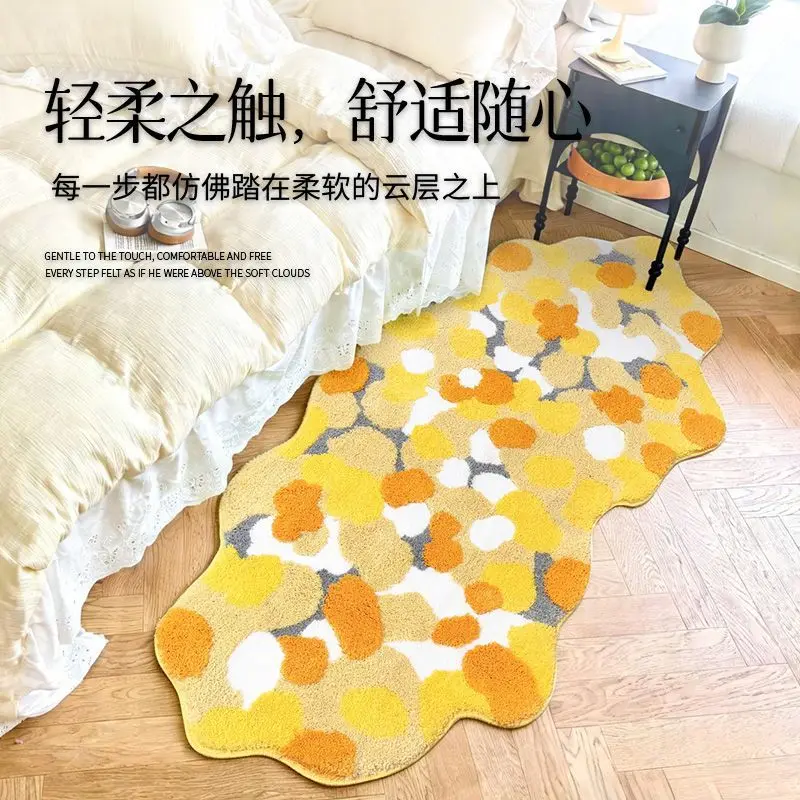 Warm yellow floral non-slip flocked machine-washable bedside rug - stain-resistant and easy-care bedroom floor mat