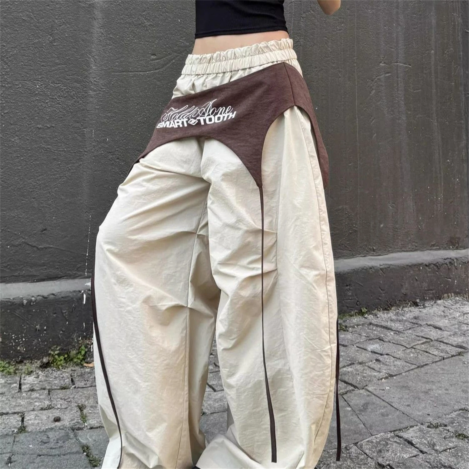 Women's Neutral Tone Wide Leg Pants New Fashion Letter Print Asymmetric Patchwork High Waist Loose Casual Streetwear Trousers