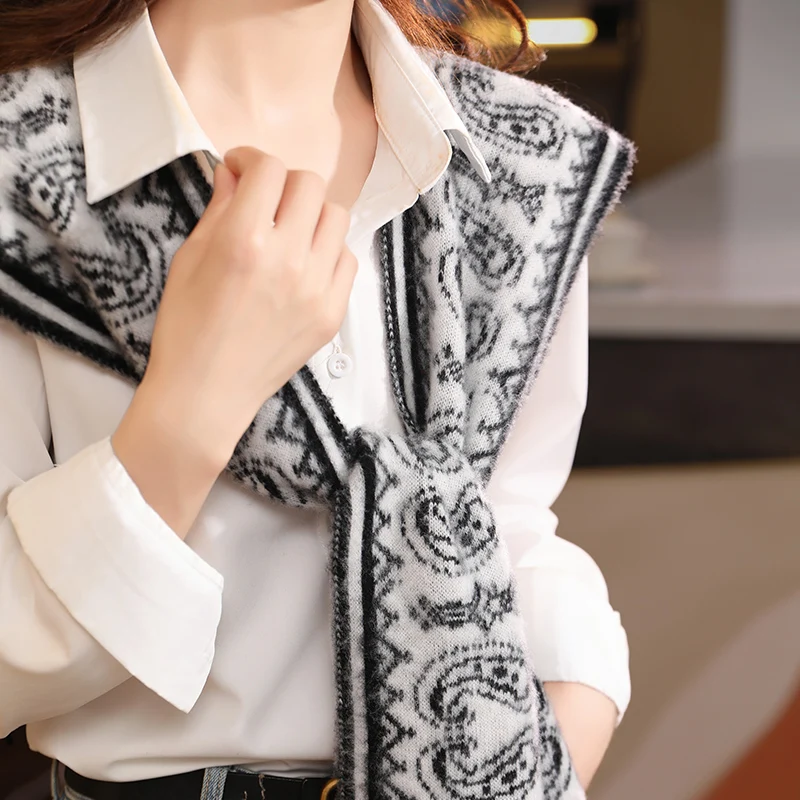 Color Block Jacquard Cashmere Shawl Women's Cardigan Korean Style Simple Waistcoat Western Style Knitted Shawl