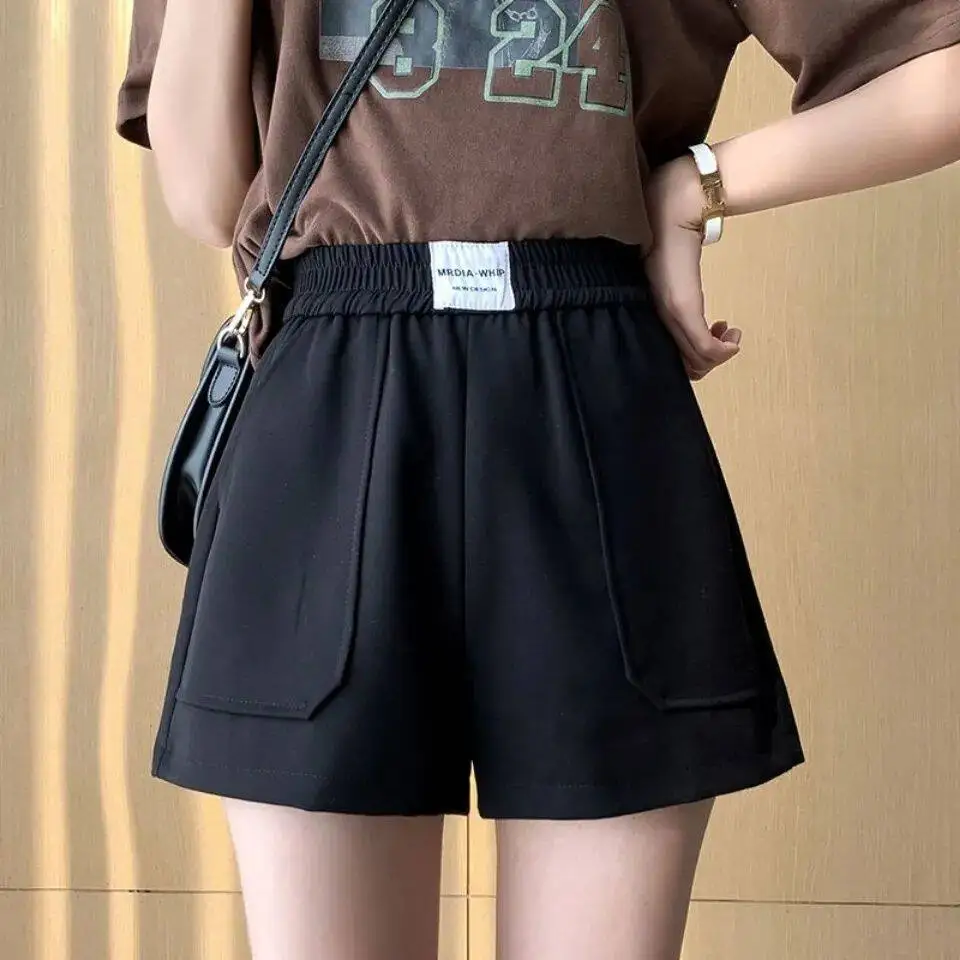 Casual Sporty Short Pants Women's Loose Fashionable Wide Leg Hot Pants Elastic Waist Polyester Fiber Ladies Summer Style