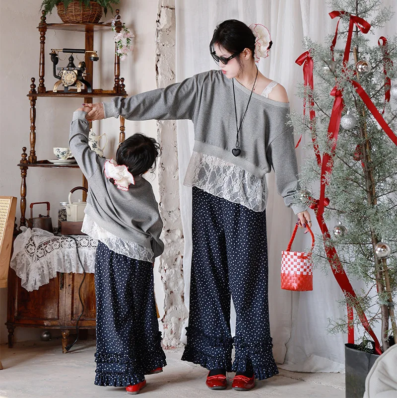 

Mother and Daughter Matching Spring Summer Outfits Fashion Mom and Baby Girls Sweatshirts Lace + Pants Two Piece Sets Clothing