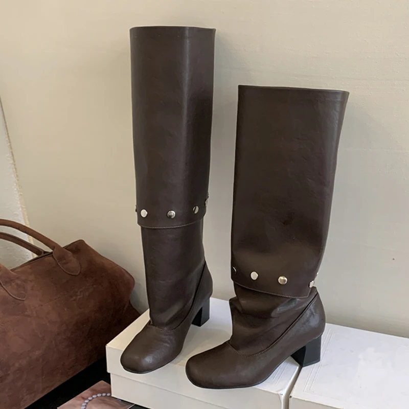 New Style Button Combination Splicing Women Knee High Boots Fashion Round Toe Pleated Leather Long Shoes Low Square Heels