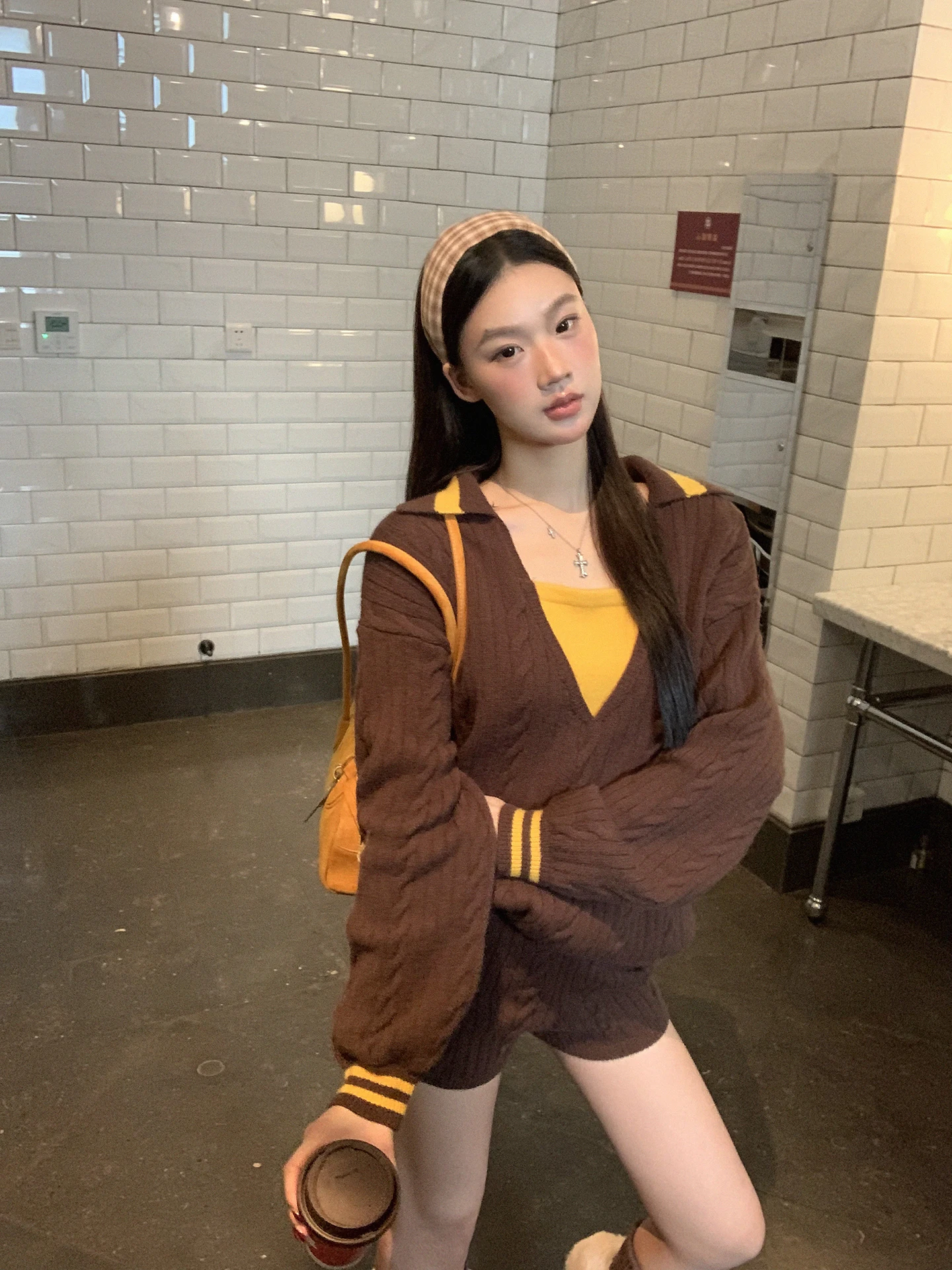 겨울 여성 니트웨어 스웨터 캐주얼 한국 스타일 이너웨어 아우터웨어 레이지 하이엔드 느낌 페이크 투피스 니트 탑