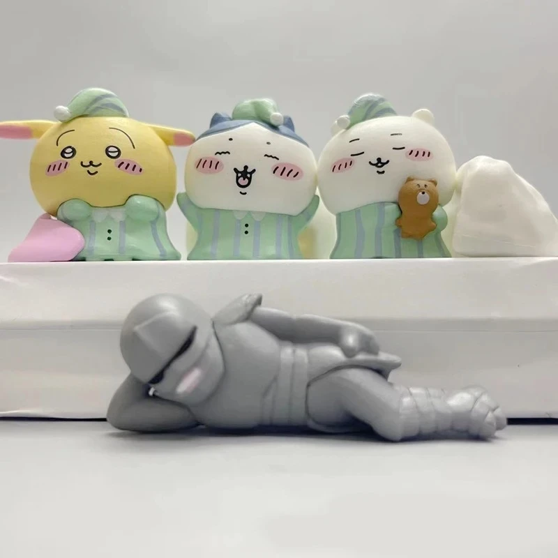 Neues Produkt Chiikawa usagi hachiware pochette no yoroi-san Pyjamas Schlafversion Landschaft Ornamente Figuren Geschenke Sammlerstücke