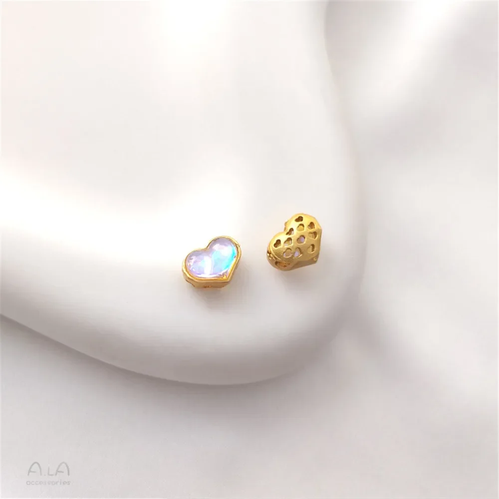 Chapado en cobre, oro mate con incrustaciones de imitación de piedra de luz de luna, alce, pez dorado, cabeza de oso, cuentas separadas, accesorios colgantes en forma de corazón