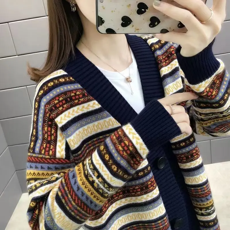 Ethnic Style Spliced Striped Ladies Sweaters Plus Size V-Neck Thick Autumn Winter Screw Thread Single Breasted All-match Loose