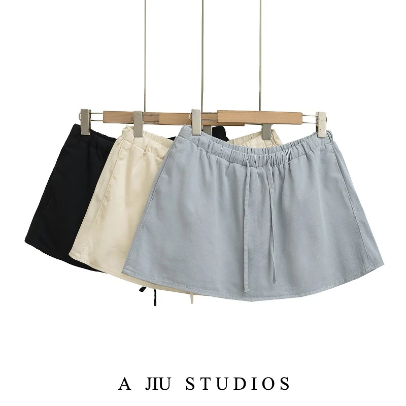 

Уличная антистатическая юбка трапециевидной формы с низкой талией, женские летние хлопковые джинсовые юбки, расклешенный дизайн, предотвращает экспозицию