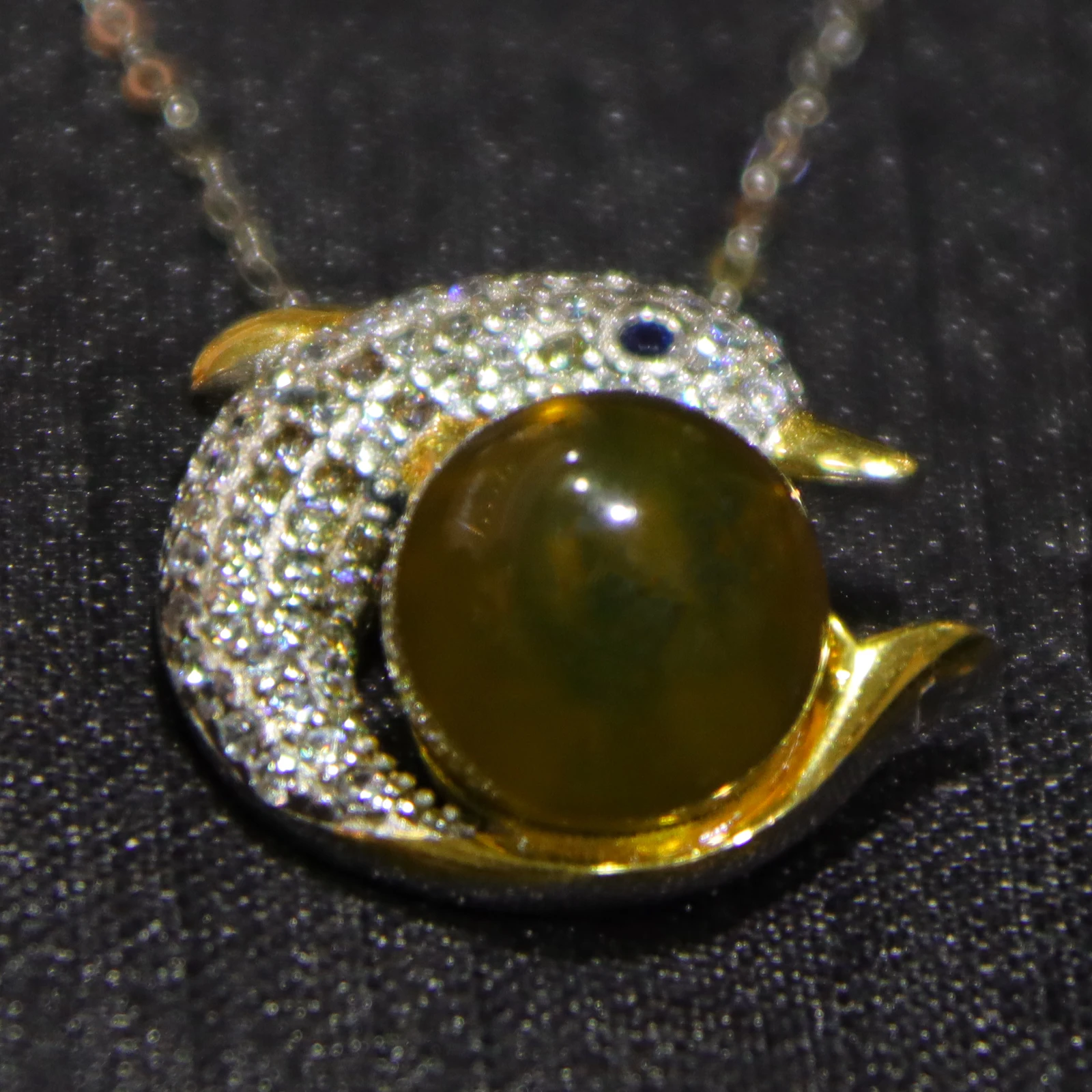 Pure Silver Setting Natural Amber Mexican Blue Amber Dolphin Pendant 10mm Bead