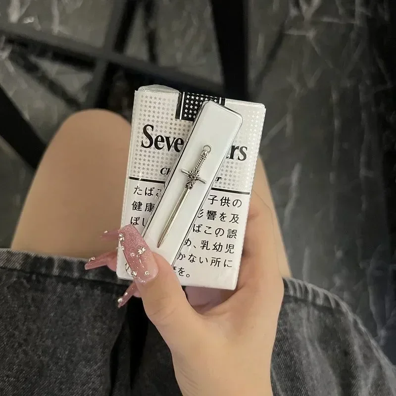 

Handmade Design Electric Lighter with Metallic Texture Rechargeable Tungsten Wire Silent Cigarette Lighter Gadgets for Women