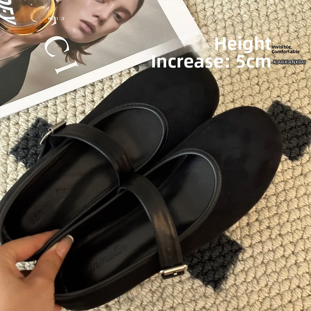 

Женская бархатная обувь Мэри Джейн на плоской подошве в стиле ретро Bot oes, маленькая увеличенная высота в области oe, повседневная резиновая подошва с круглым носком