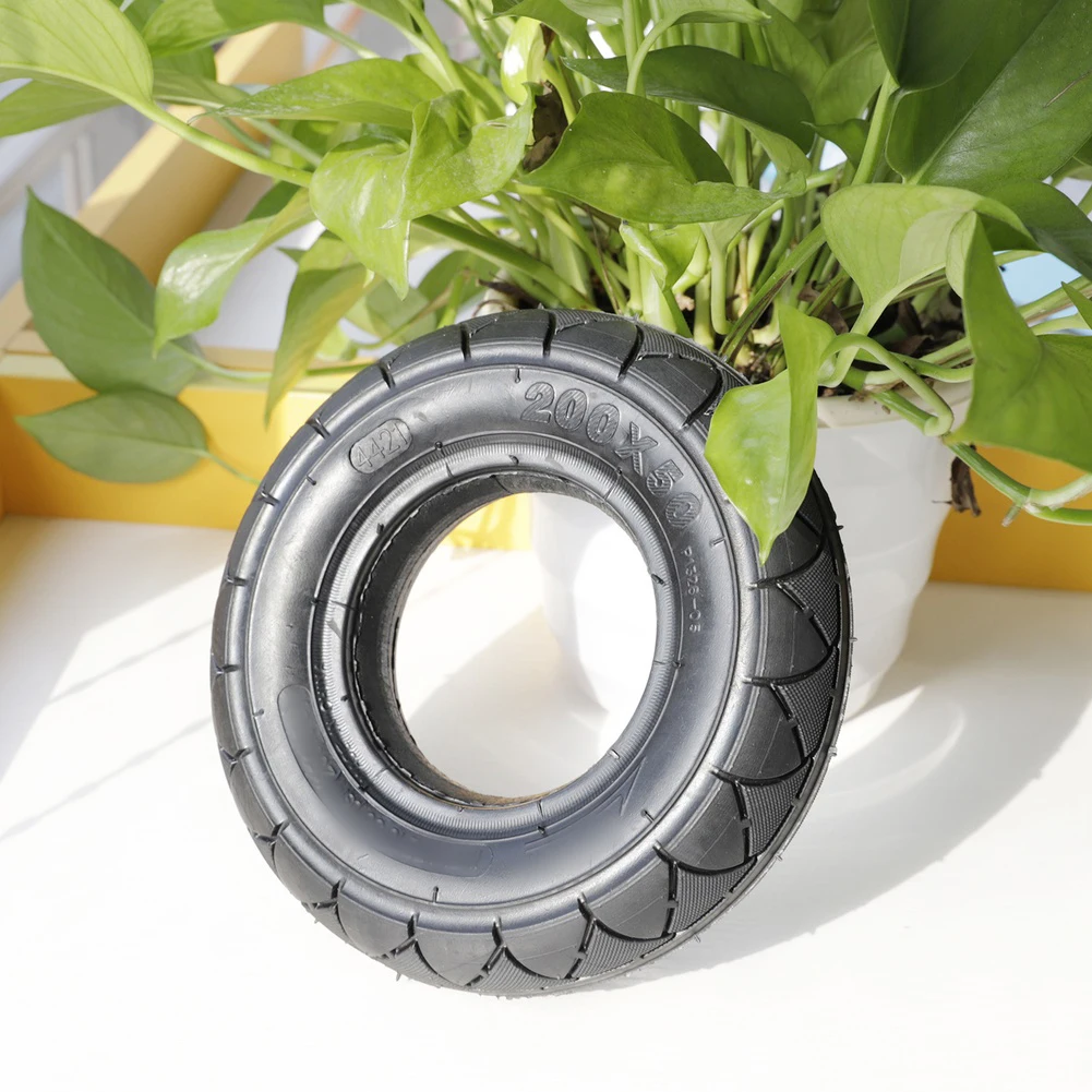 

Твердая резиновая шина для электрического скутера 200x50, 8-дюймовая безвоздушная шина, предназначенная для сопротивления давлению и улучшенной езды.