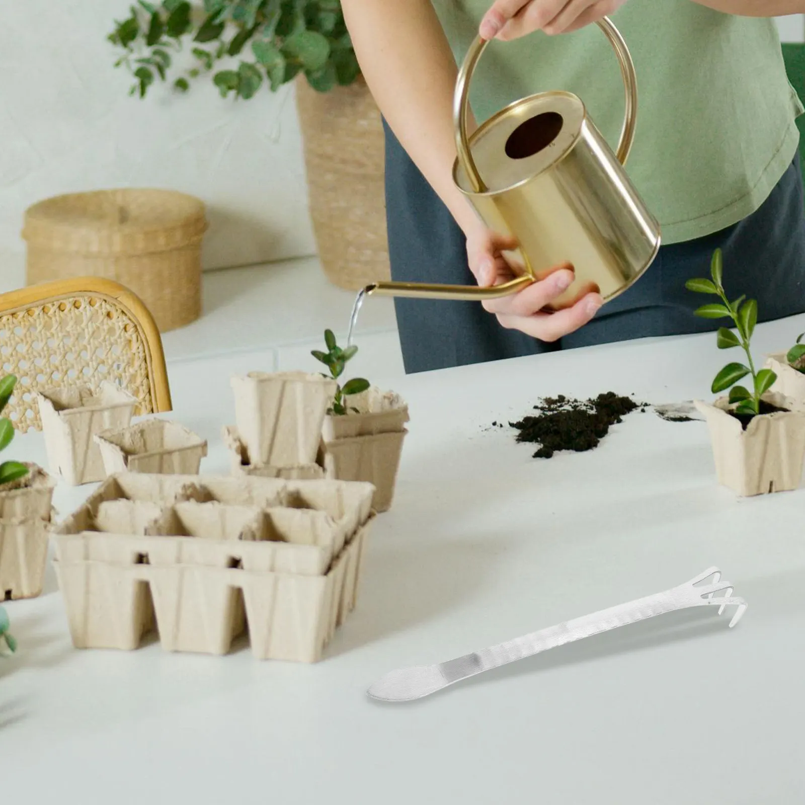 

Stainless Steel 3-Prong Garden Rake Cultivator Small Bonsai Root Rake Tool for Soil Loosening Weeding Gardening Handheld