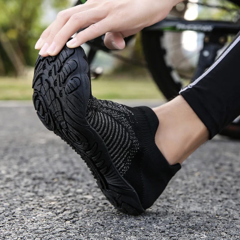 Summer Men's Women's Large Size Casual Running Cycling Sports Shoes Outdoor Wading Hiking Breathable Quick-drying Beach Shoes