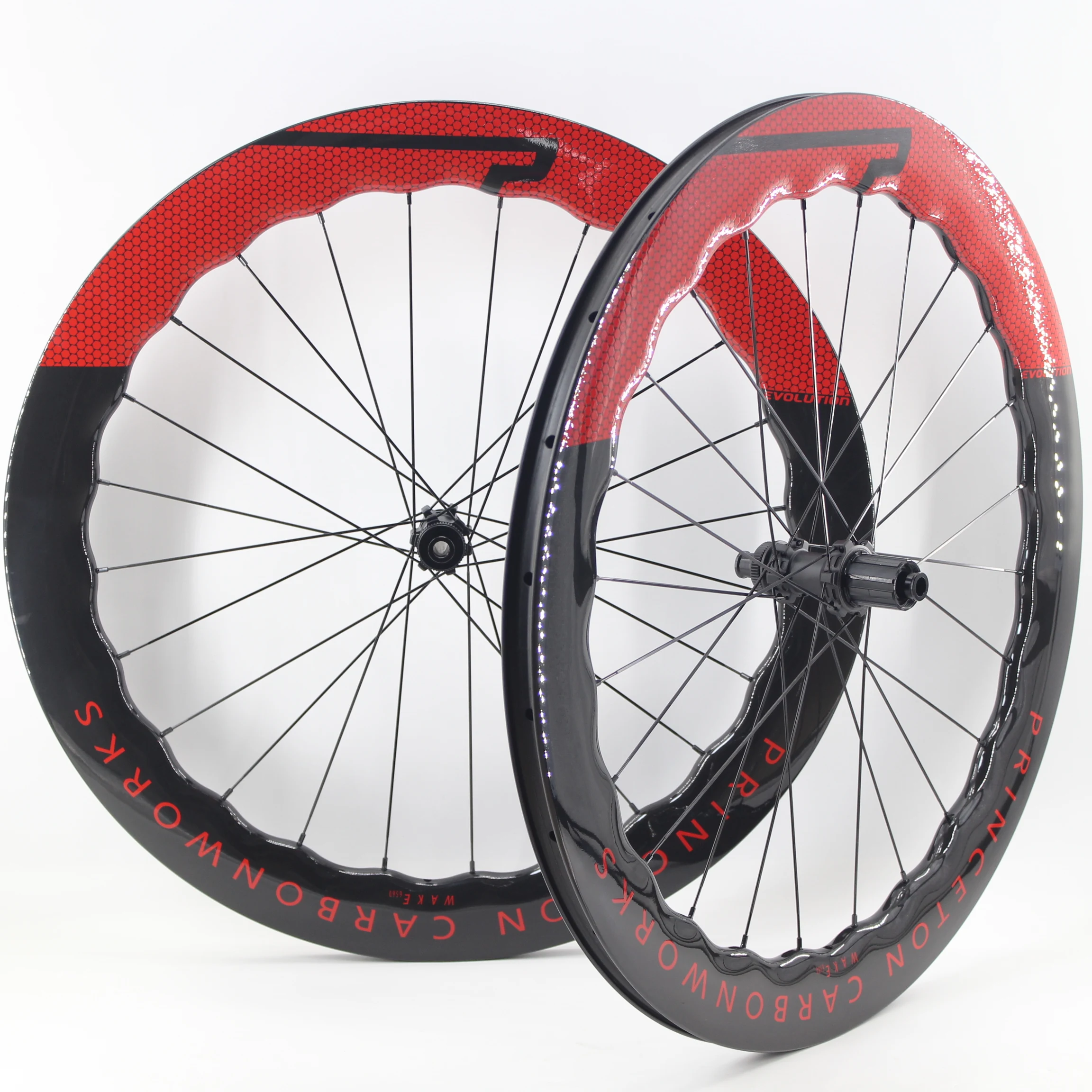 Neues 700C Rennrad UD Vollcarbon-Fahrrad mit Steckachse, Center-Lock-Scheibenbremse, Clincher Tubeless Felgensatz, 25mm Wellenprofil