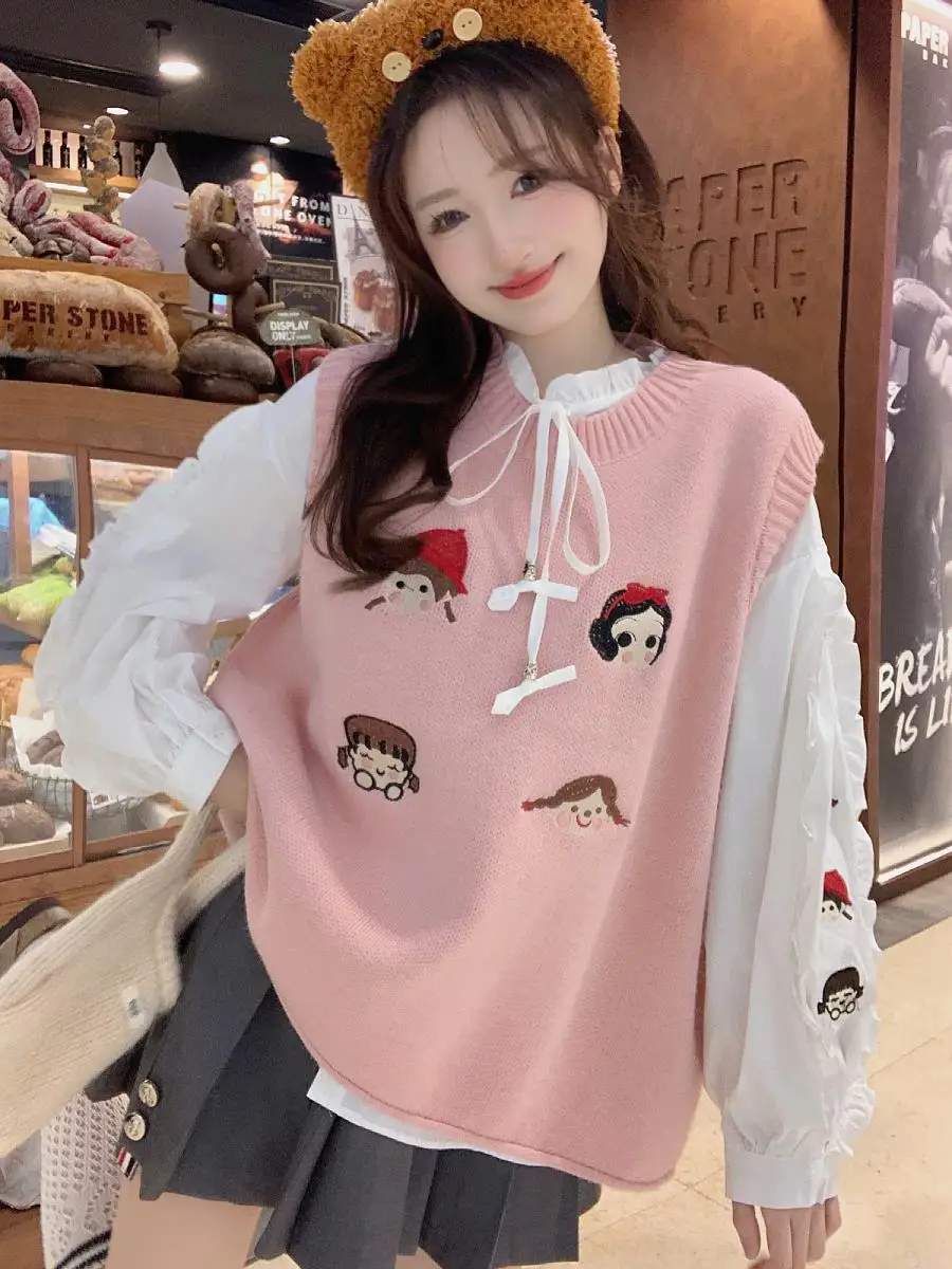 Plus Size Plus size women clothing Chubby Girl Heavy Industry Embroidery Puff sleeve Stand Collar Shirt round Neck Embroidery...