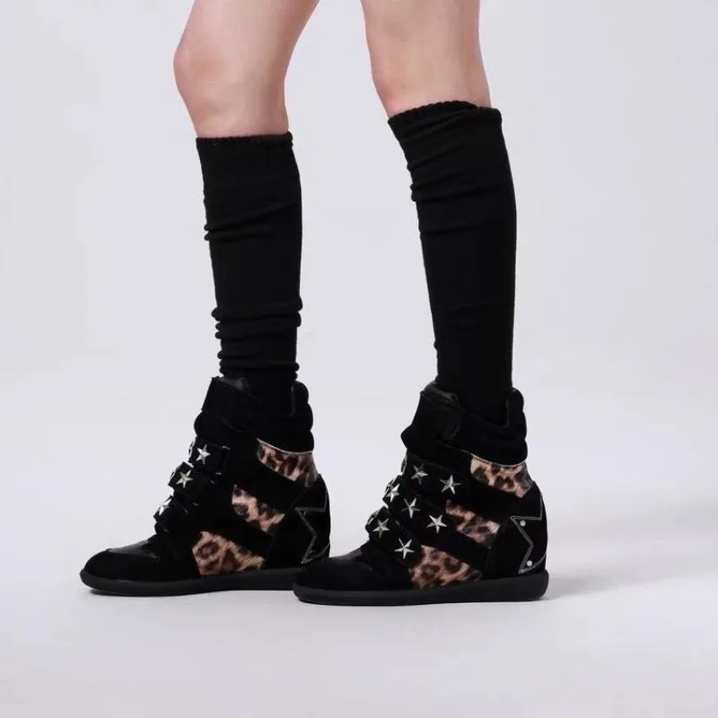 Leopard Leisure Sneakers Fall/Winter New Round Toe Spliced Inside Heightening Booties