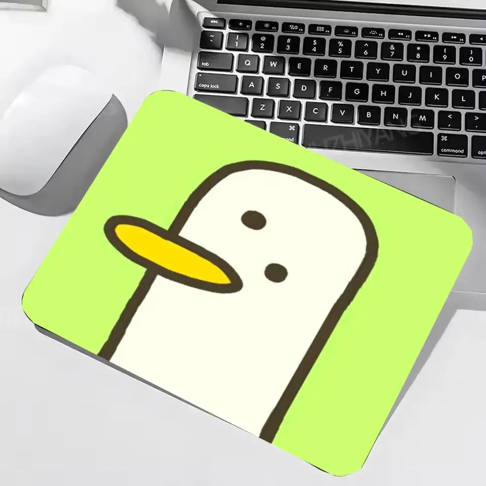 Mouse Pad Simple Line Cute White Duck Cartoon Print Non Slip Rubber Base Smooth Desk Mouse Mat 22*18/25*29CM Art Mausepad 40*45