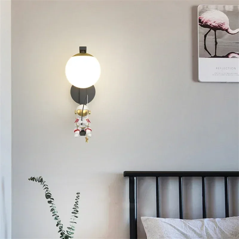 Moderne Home Kinder Cartoon Mond Hintergrund Wandbeleuchtung minimalistische kreative Astronaut Schlafzimmer Nachttischlampe Lampen für Zimmer