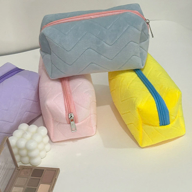 Funda de almohada de terciopelo elegante de gran capacidad/bolsa de maquillaje/bolsa de almacenamiento/bolsa de aseo de viaje conveniente