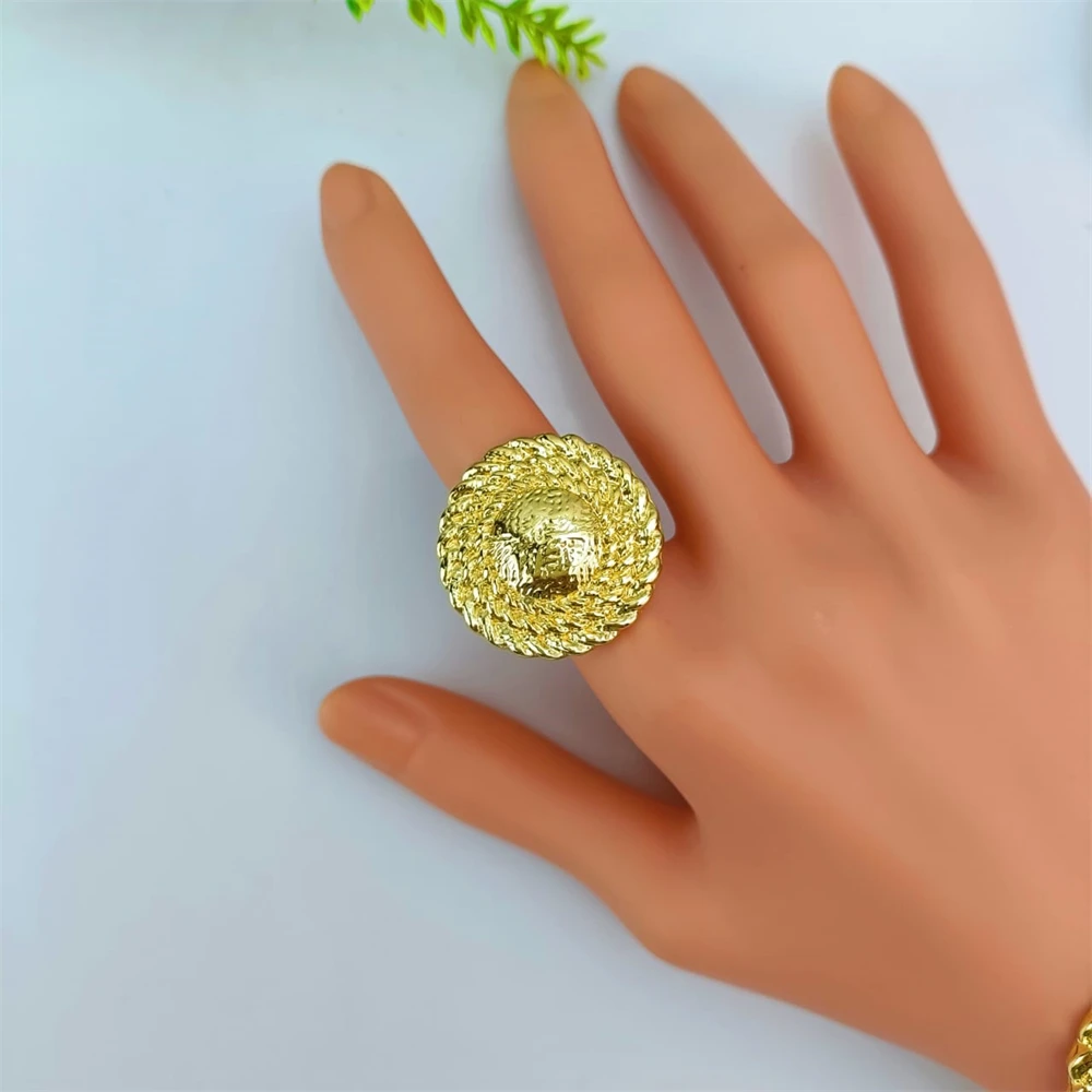 EMMA 2023 طقم مجوهرات نسائي عصري تصميم جديد لون ذهبي إيطالي أفريقي قلادة سوار خاتم طقم من الحلقان