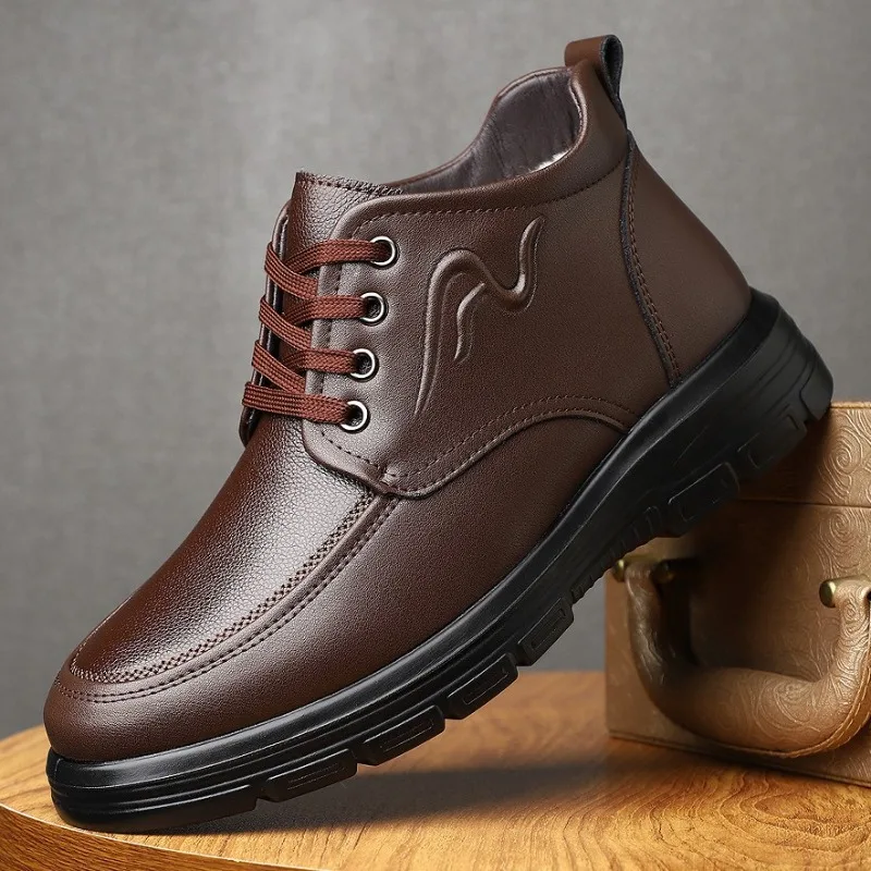 

Fleece and Thickened Men's Cotton Shoes, Low Cuff Men's Shoes, Warm and Casual Leather Shoes,British Style Soft Soles for Winter