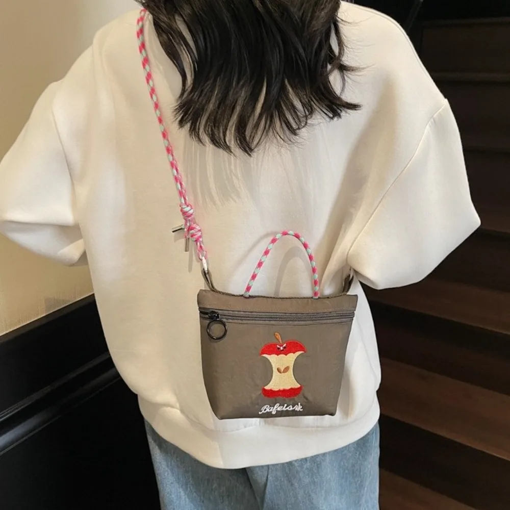 

Embroidered Embroidery Shoulder Bag Cartoon Japanese Style Nylon Shopping Bag Handbag Storage Bag Phone Crossbody Bag Outdoor