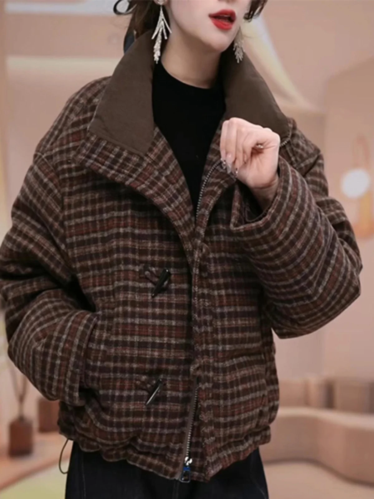 

Faionable Oversized down Cotton Jaet Women's 2025 New Winter Design Sensation Sli Loose Match All Cotton Top