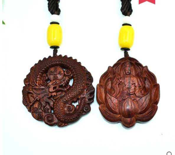 Small leaf red sandalwood dragon brand pendant Guanyin safe and sound pendant men's and women's car key pendant